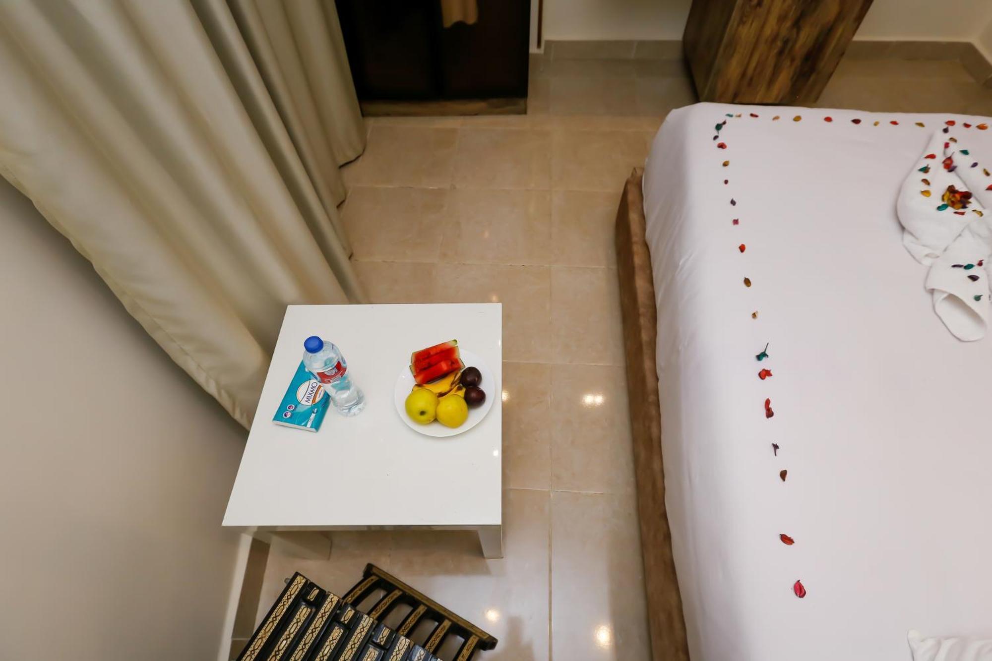 Amun Pyramids View Hotel