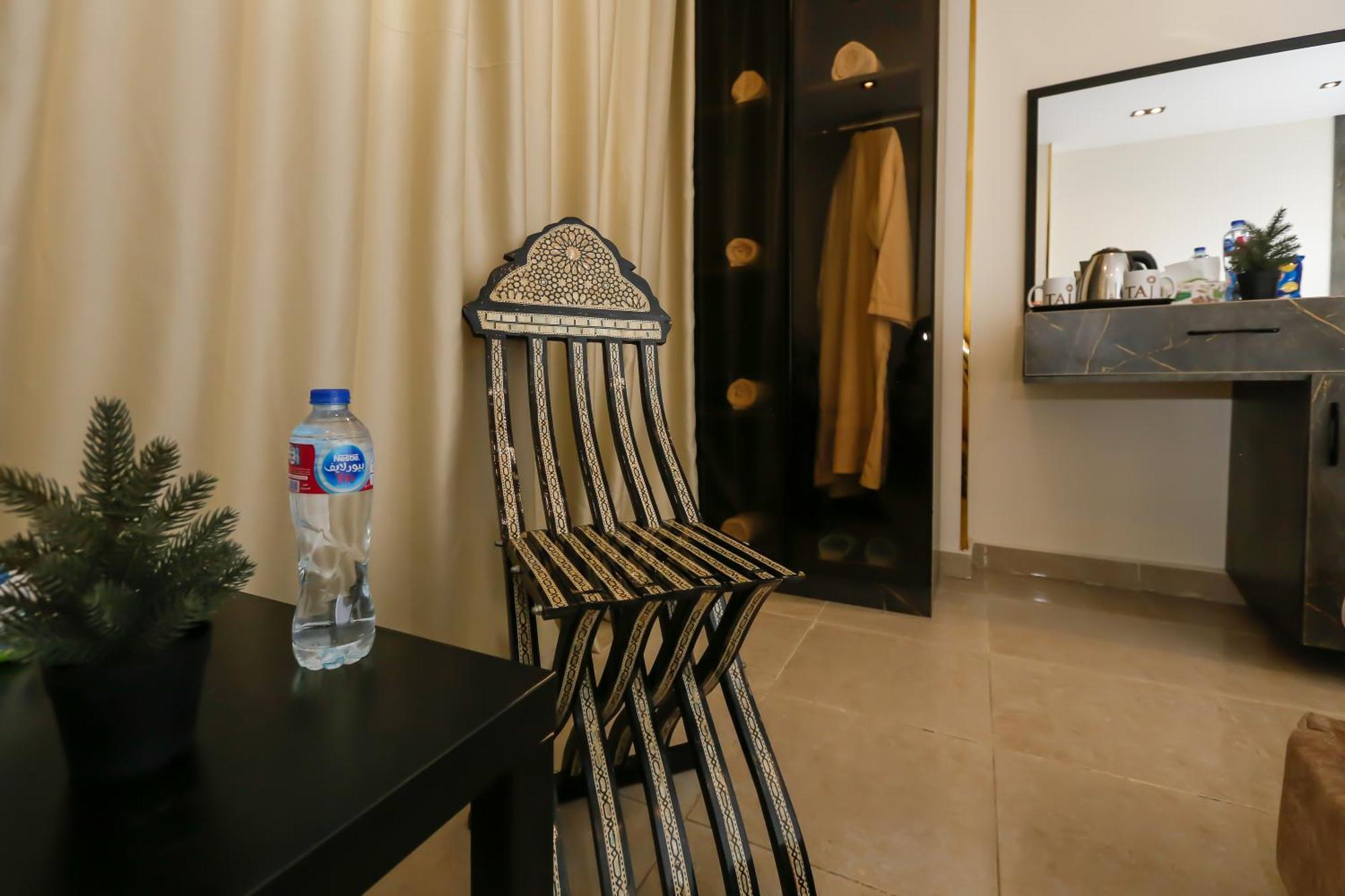 Amun Pyramids View Hotel *