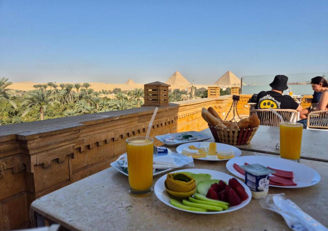 Amun Pyramids View Hotel Cairo